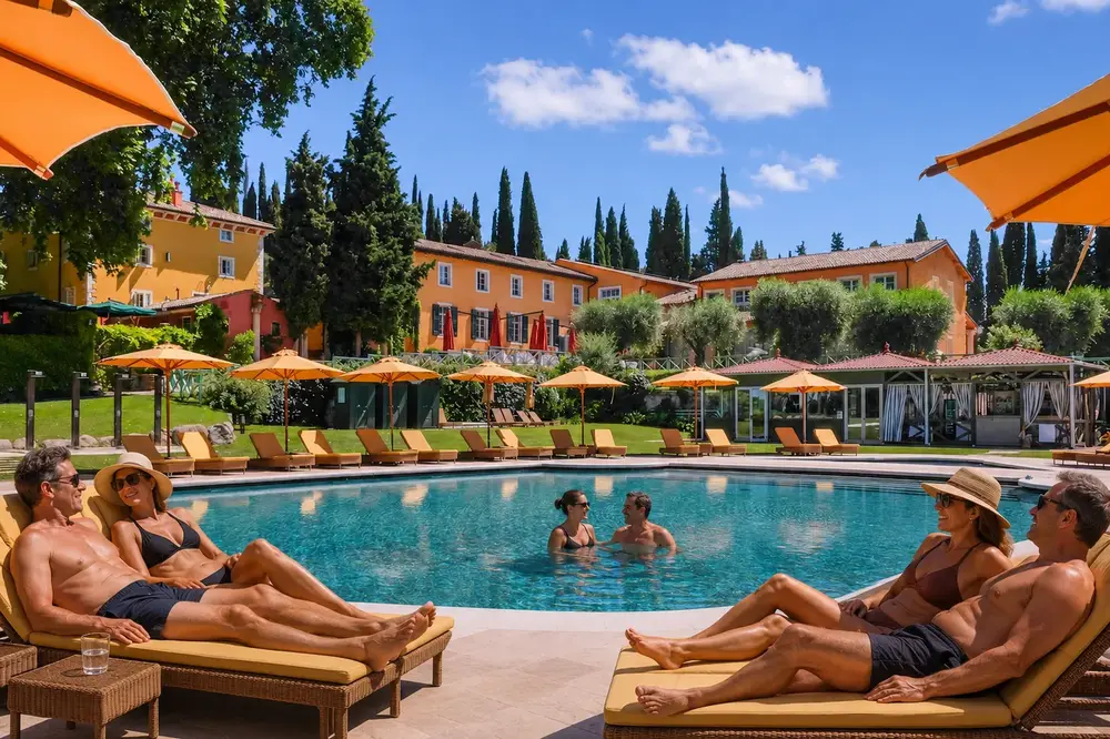 Pool and estate setting at Villa Cordevigo near Lake Garda